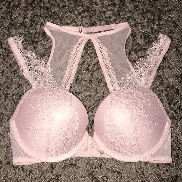 Victoria's Secret Other - Victoria’s Secret 32C sexy push up bra lavender